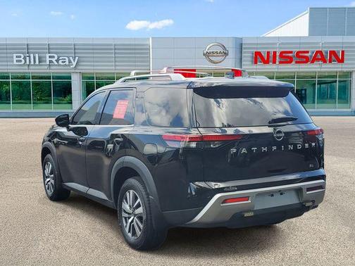 Super Black 2024 Nissan Pathfinder SL FWD