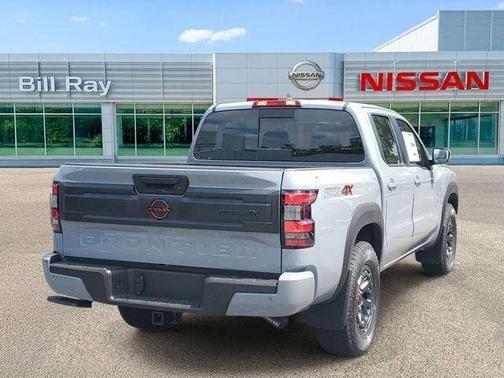 Boulder Gray Pearl 2026 Nissan Frontier PRO-4X