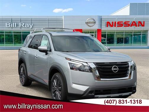 2025 Nissan Pathfinder SL FWD