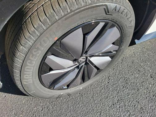 2024 Nissan ARIYA ENGAGE