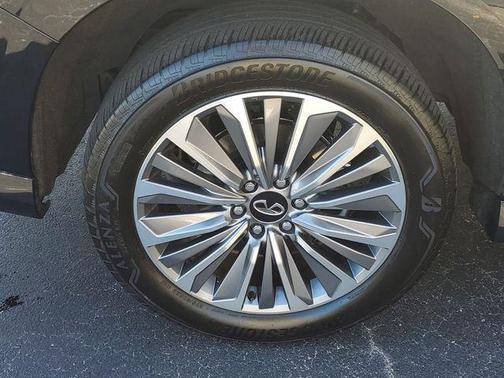 2025 INFINITI QX80 SENSORY AWD