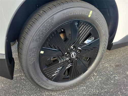 2026 Nissan Murano SV