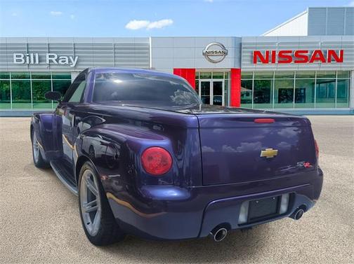 2004 Chevrolet SSR Base