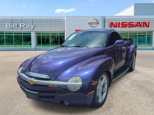 2004 Chevrolet SSR Base