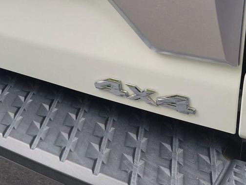 Pearl White 2021 Nissan Titan Platinum Reserve