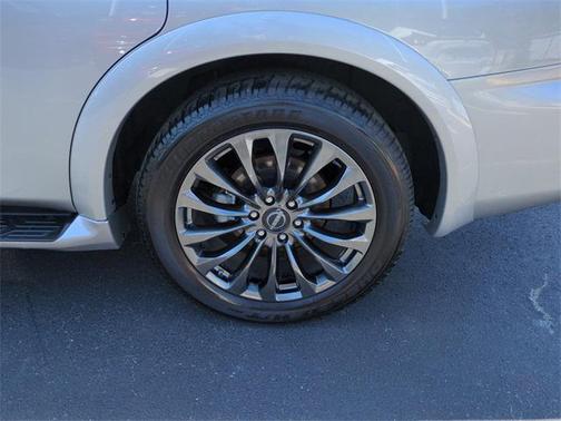 2024 Nissan Armada Platinum 4WD