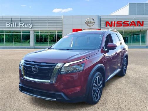 2024 Nissan Pathfinder Platinum FWD