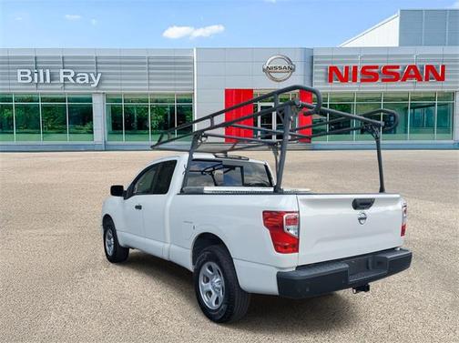 2022 Nissan Titan S