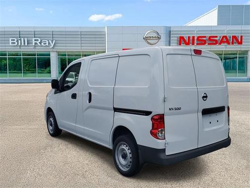 2021 Nissan NV200 S