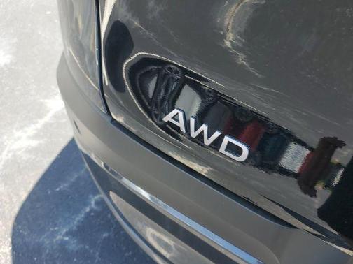 Super Black 2026 Nissan Murano SL