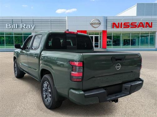 2024 Nissan Frontier SL