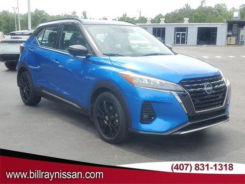 Electric Blue Metallic/Super Black 2023 Nissan Kicks SR