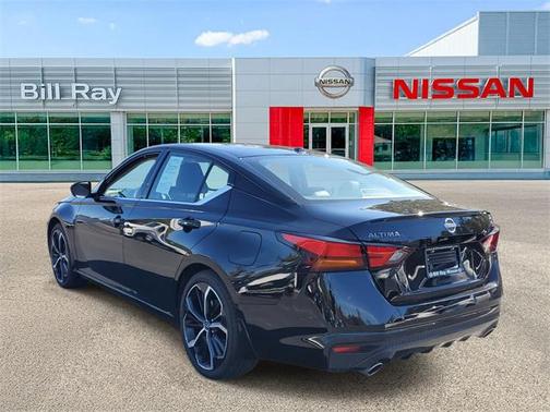 2024 Nissan Altima SR FWD