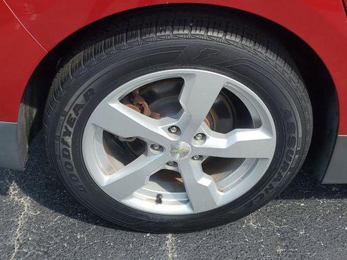 Crystal Red Tint 2015 Chevrolet Volt Base
