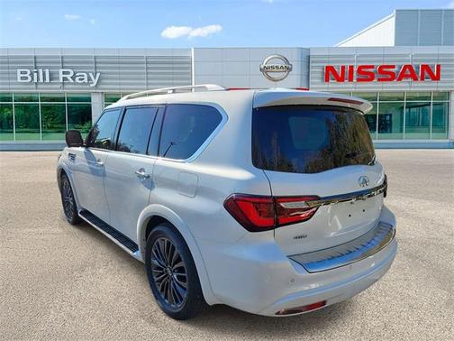 2024 INFINITI QX80 SENSORY AWD