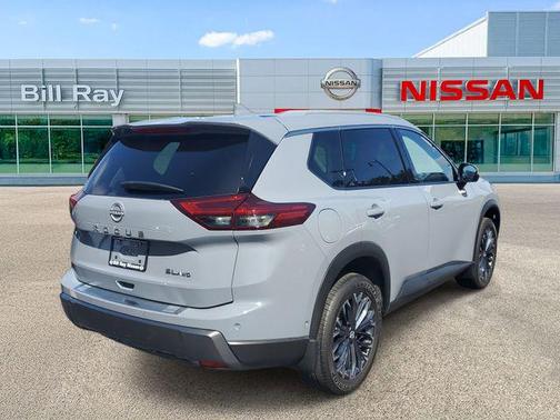 2025 Nissan Rogue SL