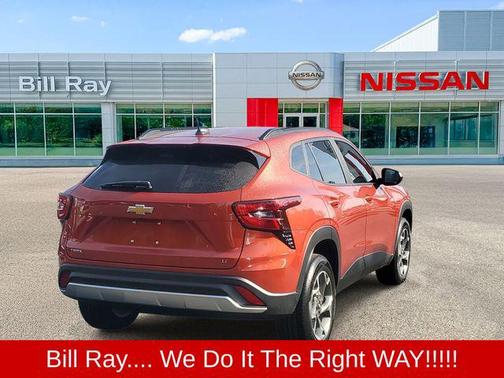 Cayenne Orange Metallic 2024 Chevrolet Trax LT