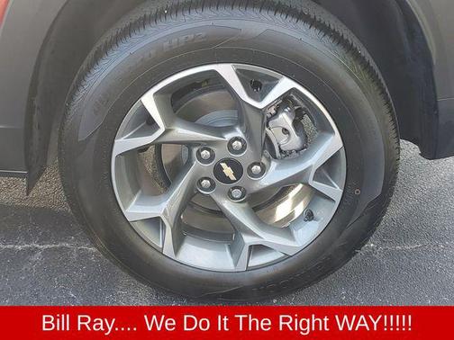 Cayenne Orange Metallic 2024 Chevrolet Trax LT