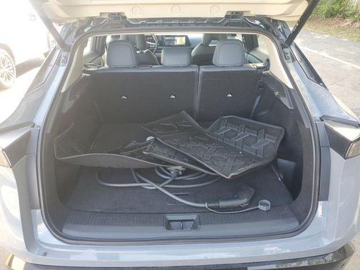 2024 Nissan ARIYA PLATINUM+