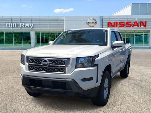 Glacier White 2024 Nissan Frontier SV