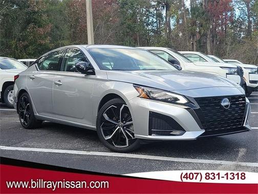 2024 Nissan Altima SR FWD