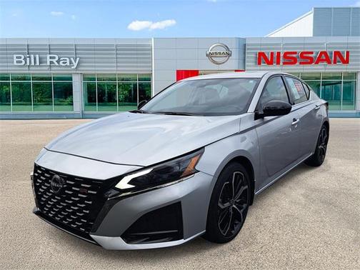 2024 Nissan Altima SR FWD