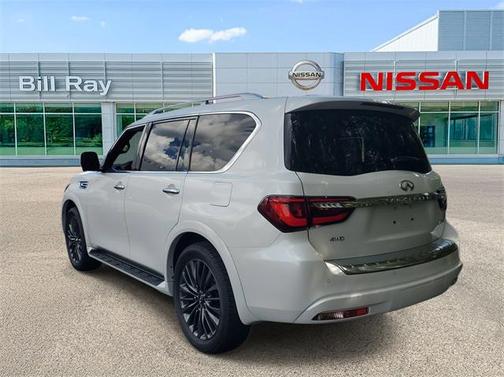 2024 INFINITI QX80 SENSORY AWD