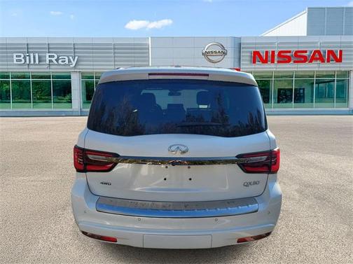 2024 INFINITI QX80 SENSORY AWD