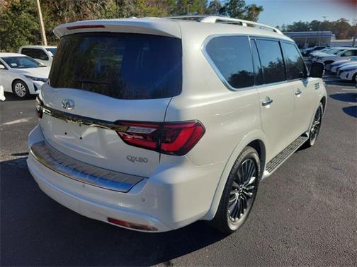 2024 INFINITI QX80 SENSORY AWD