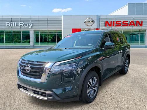 2024 Nissan Pathfinder SL FWD