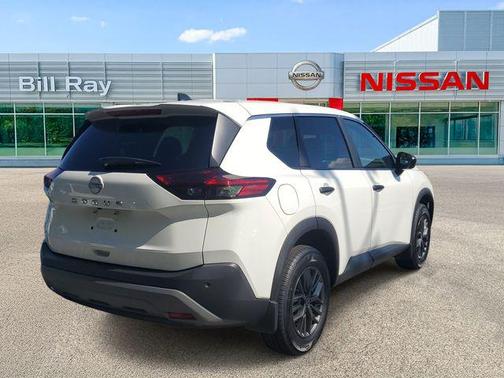 Glacier White 2023 Nissan Rogue S