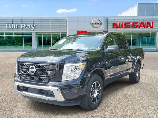 Super Black 2024 Nissan Titan SV