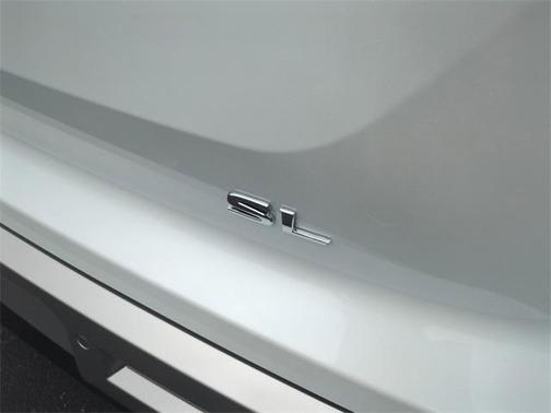 2025 Nissan Pathfinder SL FWD