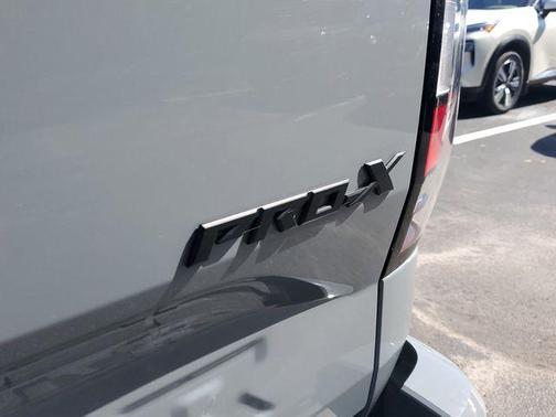 2024 Nissan Frontier PRO-X