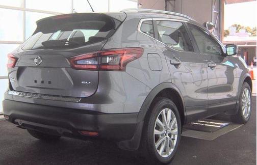 2022 Nissan Rogue Sport SV