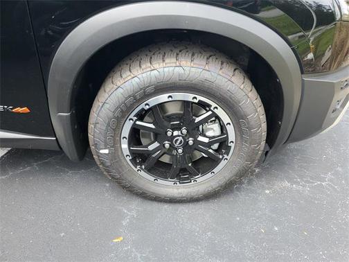 2025 Nissan Pathfinder Rock Creek 4WD