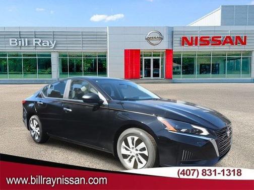 2025 Nissan Altima S FWD