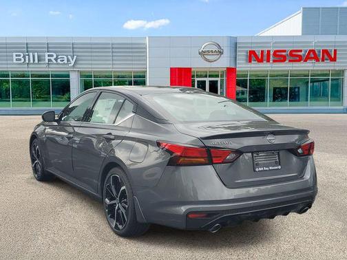 Gun Met/Super B 2026 Nissan Altima SR FWD