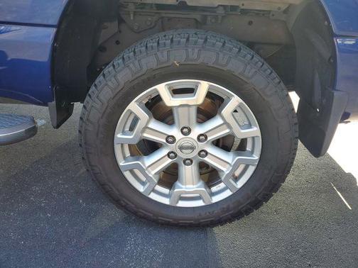 2017 Nissan Titan XD SV