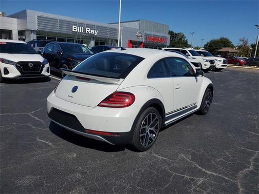 2017 Volkswagen Beetle 1.8T Dune