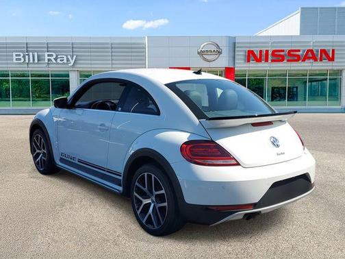 2017 Volkswagen Beetle 1.8T Dune