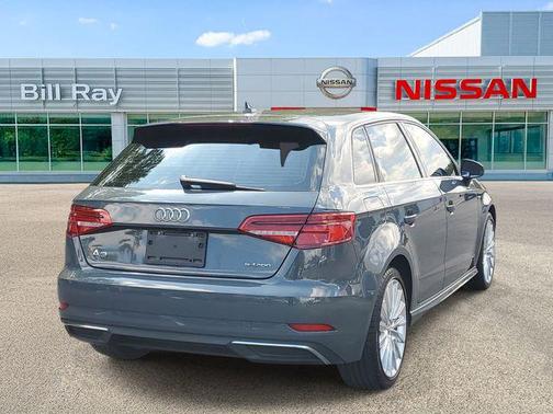 2017 Audi A3 e-tron 1.4T Premium