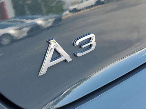 2017 Audi A3 e-tron 1.4T Premium