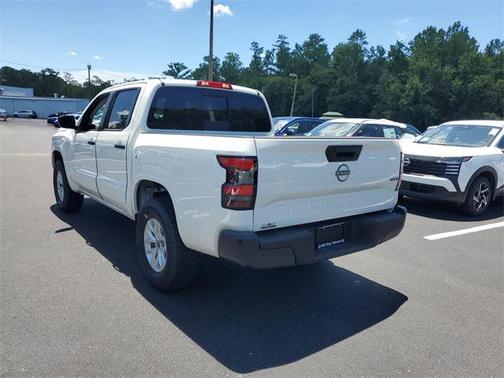 2025 Nissan Frontier S