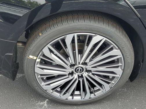 Super Black 2026 Nissan Altima 2.5 SV