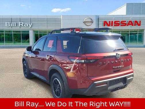 Scarlet Ember Tintcoat/Super Black 2023 Nissan Pathfinder Rock Creek 4WD