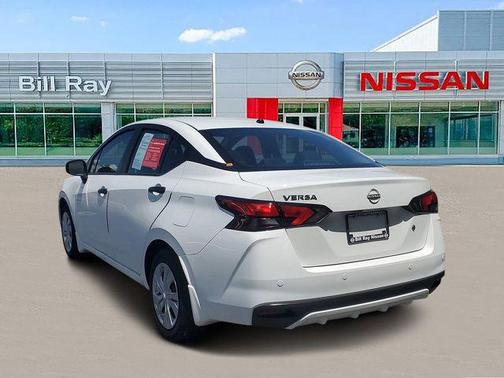 Fresh Powder 2025 Nissan Versa 1.6 S