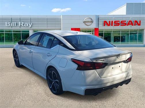 2025 Nissan Altima SR FWD