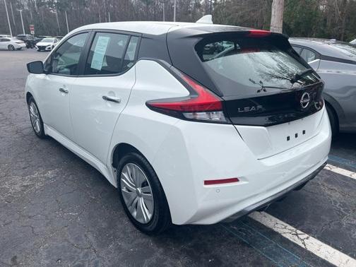 2023 Nissan Leaf S 40 kWh