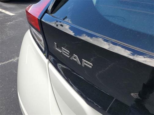 2023 Nissan Leaf S 40 kWh